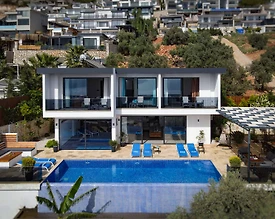 Kaş Bezirgan'da Deniz Manzaralı, Özel Havuzlu, Lüks Villa - 3