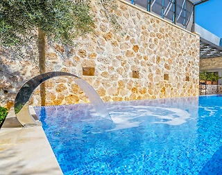 Kalkan Kördere'de Deniz Manzaralı, Özel Açık ve Kapalı Havuzlu Villa - 4