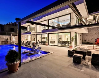 Kaş Bezirgan'da Deniz Manzaralı, Özel Havuzlu, Lüks Villa - 4