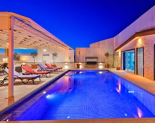 Kalkan Kördere'de Deniz Manzaralı, Özel Havuzlu, Saunalı Villa - 1