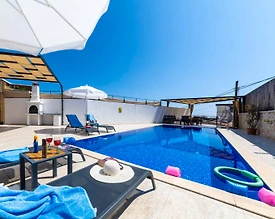 Kaş Bezirgan'da Doğa İle İç İçe, Özel Havuzlu, Konforlu Villa - 3