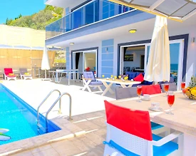 Kaş Bezirgan'da İhtişamlı Deniz Manzaralı, Özel Havuzlu, Lüks Villa - 2