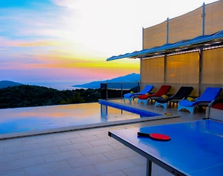 Kaş Bezirgan'da İhtişamlı Deniz Manzaralı, Özel Havuzlu, Lüks Villa - 1
