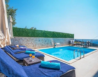 Kaş Bezirgan'da Merkeze Yakın Konumda, Özel Havuzlu, Şık Villa - 3