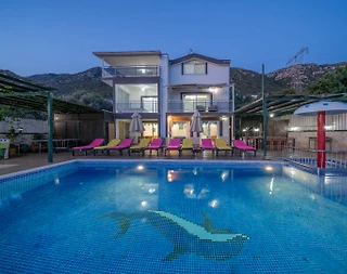 Kalkan Kördere'de Panoramik Deniz Manzaralı, Özel Havuzlu, 7+1 Villa - 2