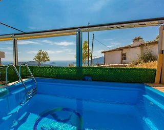 Kaş Bezirgan'da Panoramik Deniz Manzaralı, Özel Havuzlu, Kiralık Villa - 3