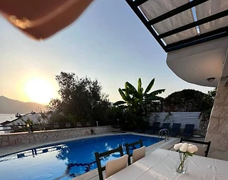 Kaş Kalkan'da Muhteşem Deniz Manzaralı, Özel Havuzlu, Şık Villa - 4