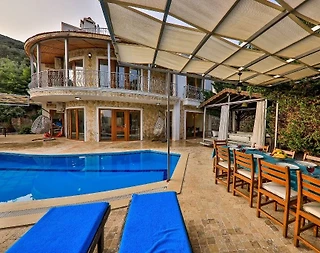 Kaş Kalkan'da Merkezi Konumda, Ortak Havuzlu, Ferah Suit Daire - 2