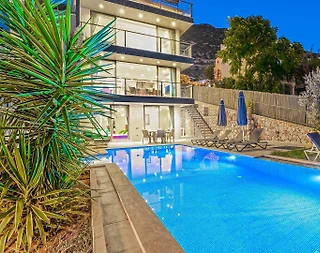 Kaş Kalkan'da Erişilebilir Konumda, Özel Havuzlu, Ferah Villa - 1