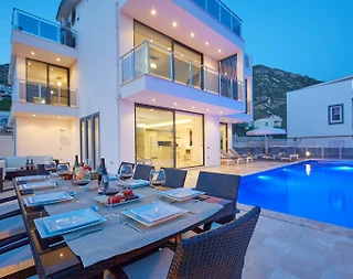 Kaş Kalkan'da Deniz Manzaralı, Özel Havuzlu, Lüks Villa - 3