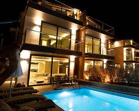 Kaş Kalkan Merkez'de Denize Yakın, Özel Havuzlu, 8 Kişilik Villa - 2