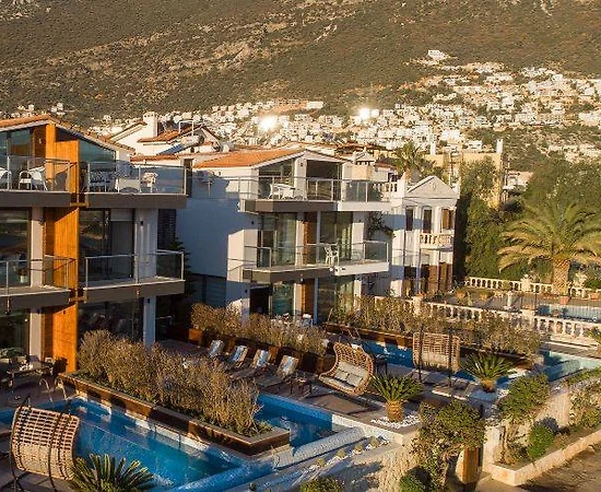 Kaş Kalkan Merkez'de Denize Yakın, Özel Havuzlu, 8 Kişilik Villa - 1