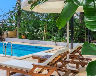 Kaş Kalkan'da Denize Erişilebilir Konumda, Özel Havuzlu, Şık Villa - 1