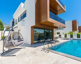 Kaş Kalamar Bölgesinde Deniz Manzaralı, Özel Havuzlu, Lüks Villa - 2