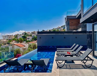 Kaş Kalkan'da Elverişli Konumda, Özel Havuzlu, Lüks Villa - 3