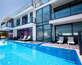 Kaş Kalkan'da Deniz Manzaralı, Özel Havuzlu, 10 Kişilik Villa - 1