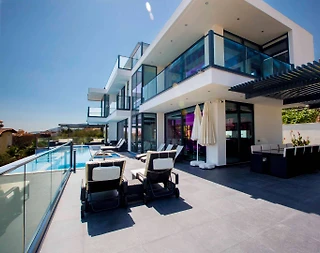 Kaş Kalkan'da Deniz Manzaralı, Özel Havuzlu, 10 Kişilik Villa - 2