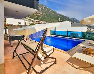 Kaş Kalkan'da Merkeze Yakın Konumda, Özel Havuzlu, 3+1 Villa - 3