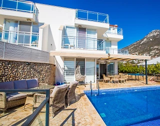 Kaş Kalkan'da Benzersiz Manzaralı, Özel Havuzlu, 6 Kişilik Villa - 3