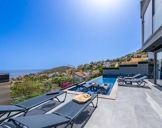 Kaş Kalkan'da Kalabalık Ailelere Uygun, Özel Havuzlu, Kiralık Villa - 1