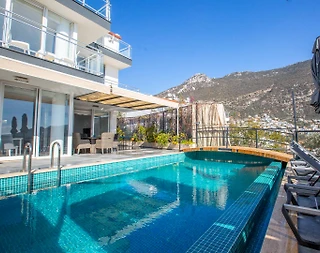 Kaş Kalkan'da Merkezi Konumda, Özel Havuzlu, Modern Villa - 3