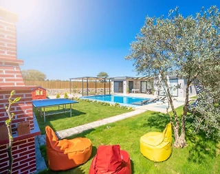 Kaş Palamut'ta Yemyeşil Geniş Bahçeli, Özel Havuzlu, Kiralık villa - 3