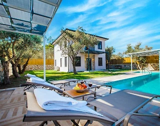 Kalkan Patara'da Geniş Alan İçerisinde, Özel Havuzlu, Lüks Taş Ev - 3