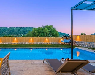 Kaş Sarıbelen'de Çekirdek Ailelere Uygun, Özel Havuzlu, Kiralık Villa - 5