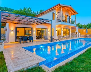 Kaş Sarıbelen'de Çekirdek Ailelere Uygun, Özel Havuzlu, Kiralık Villa - 1