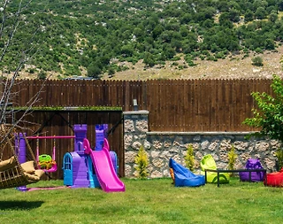 Kaş Sarıbelen'de Doğa Manzaralı, Özel Havuzlu, Lüks Villa - 2