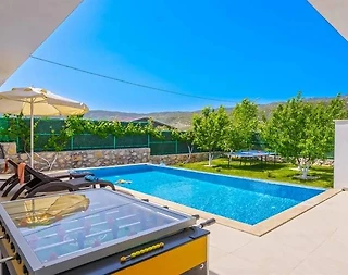 Kaş Sarıbelen'de Doğanın Kalbinde, Isıtmalı Havuzlu, Saunalı Villa - 4