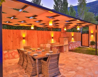 Kaş Hacıoğlan'da Geniş Alanlara Sahip, Özel Havuzlu, Tatil Villası - 5