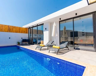 Kalkan Ulugöl'de Enfes Doğa İçerisinde, Özel Havuzlu, Balayı Villası - 1