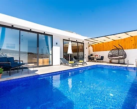 Kalkan Ulugöl'de Enfes Doğa İçerisinde, Özel Havuzlu, Balayı Villası - 2