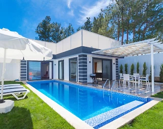 Kaş Üzümlü'de Çekirdek Ailelere Uygun, Özel Havuzlu, Lüks Villa - 1