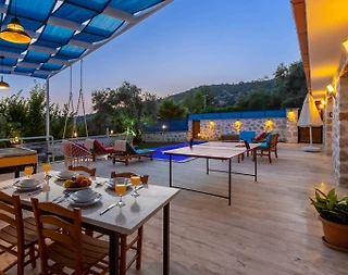 Kaş Üzümlü'de Gözlerden Uzak Konumda, Özel Havuzlu, Kiralık Taş Ev - 4