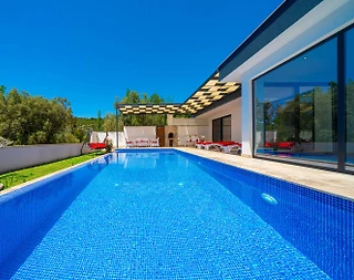 Kaş Üzümlü'de Çekirdek Ailelere Uygun, Kapalı Havuzlu, Ferah Villası - 3