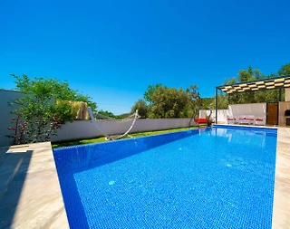 Kaş Üzümlü'de Çekirdek Ailelere Uygun, Kapalı Havuzlu, Ferah Villası - 4