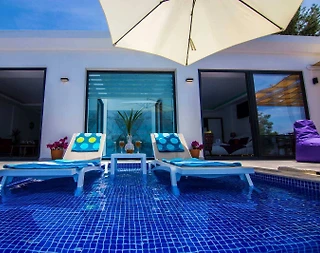 Kaş Üzümlü'de Doğa İle İç İçe, Özel Havuzlu, Balayı Villası - 5