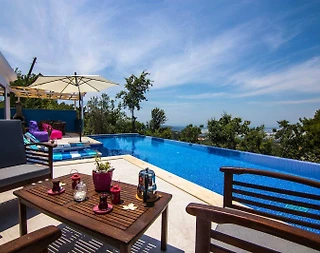 Kaş Üzümlü'de Doğa İle İç İçe, Özel Havuzlu, Balayı Villası - 4