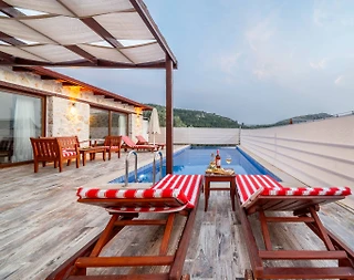 Kalkan Üzümlü'de Balayı Çiftlerine Uygun, Özel Havuzlu, Otantik Villa - 5