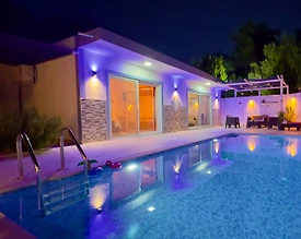 Kaş Üzümlü'de Eşsiz Doğa Manzaralı, Özel Havuzlu, Balayı Villası - 2