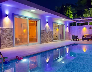 Kaş Üzümlü'de Eşsiz Doğa Manzaralı, Özel Havuzlu, Balayı Villası - 3