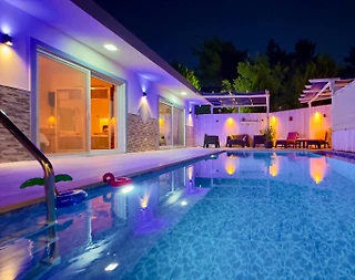 Kaş Üzümlü'de Eşsiz Doğa Manzaralı, Özel Havuzlu, Balayı Villası - 4