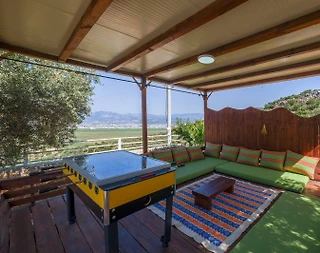 Kaş Üzümlü'de Geniş Ailelere Uygun, Özel Havuzlu, Şık Villa - 5