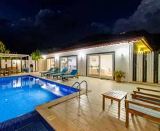 Kalkan Üzümlü'de Gözlerden Uzak, Özel Havuzlu ve Jakuzili, Kiralık Villa - 1
