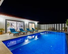 Kalkan Üzümlü'de Gözlerden Uzak, Özel Havuzlu ve Jakuzili, Kiralık Villa - 3