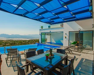 Kaş Üzümlü'de Geniş Ailelere Uygun, Özel Havuzlu, Olanaklı Villa - 5