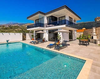 Kaş İslamlar'da Muhteşem Doğa Manzaralı, Özel Havuzlu, Lüks Villa - 1