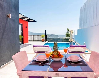 Kalkan Üzümlü'de Nezih Konumda, Özel Havuzlu, Balayı Villası - 2